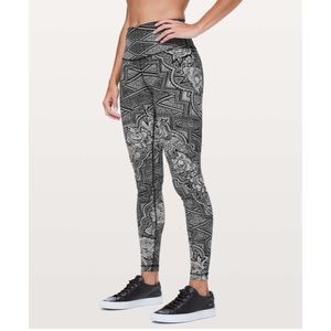 Lululemon Wunder Under 28” Full on Luxtreme